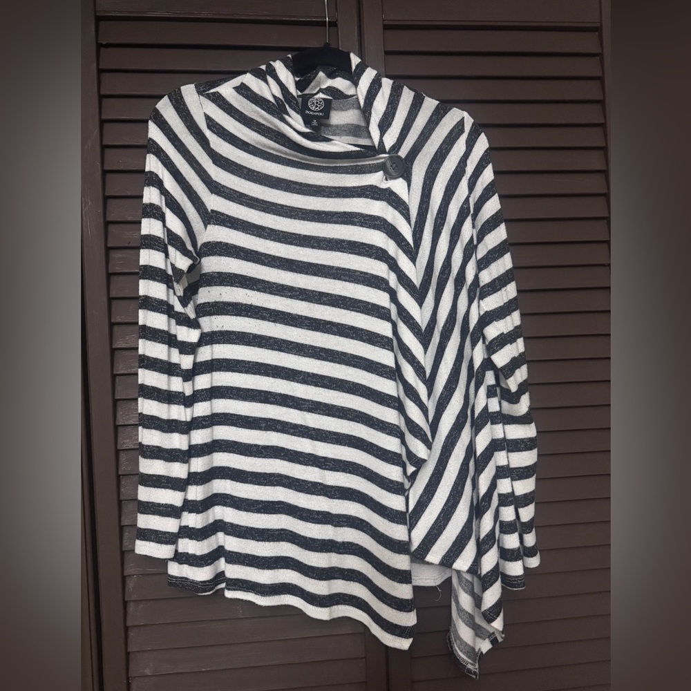 Bobeau Monochrome Striped Button Sweater Shawl Size M